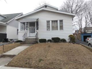 2 Roosevelt St, Albany, NY 12206-1408