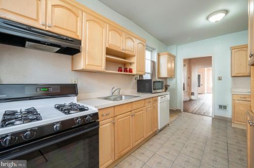 5247 Locust St, Philadelphia PA  19139-4020 exterior