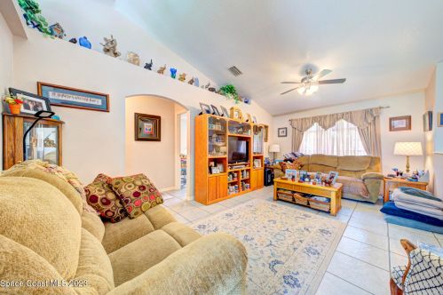 6535 Banyan St, Cocoa, FL 32927-4213