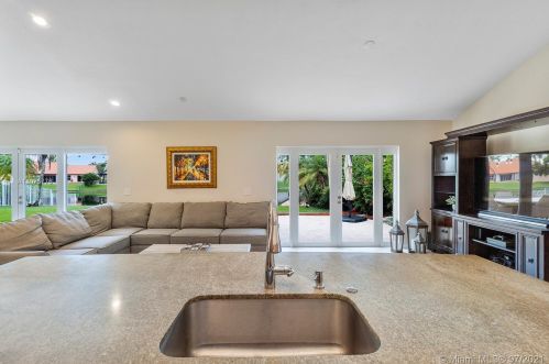 16255 10 St, Hollywood FL  33024-4410 exterior