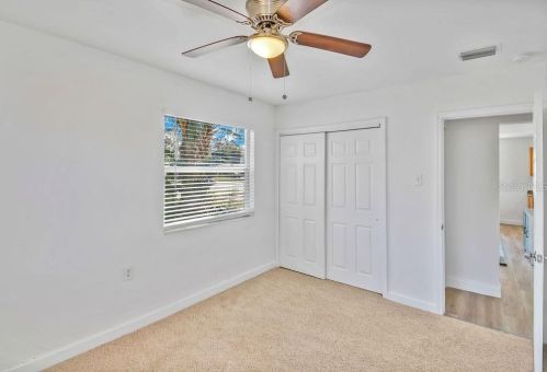 4480 16th St, Saint Petersburg FL  33703-4428 exterior