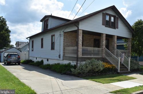 226 Lehigh Ave, Gloucester, NJ 08030-1215