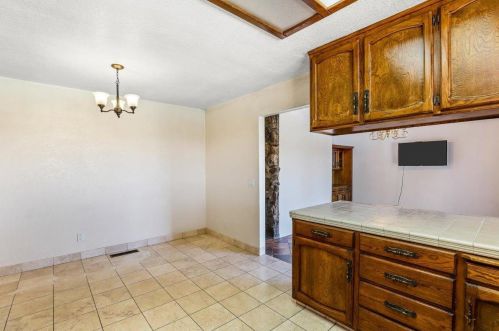 1812 Golf Rd, Turlock CA  95380-9746 exterior