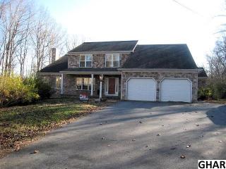 820 Locust Grove Rd, Hbg Inter Airp, PA 17057-5221