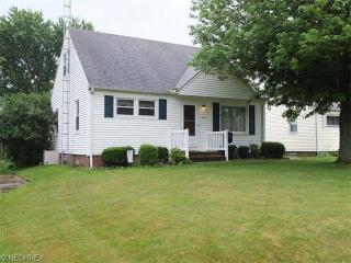 1644 33rd St, Canton, OH 44706-4704