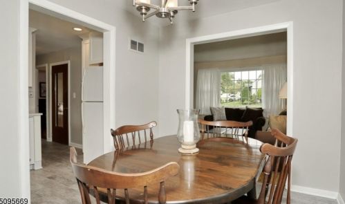 77 Bryant Ave, Bloomfield NJ  07003-5403 exterior