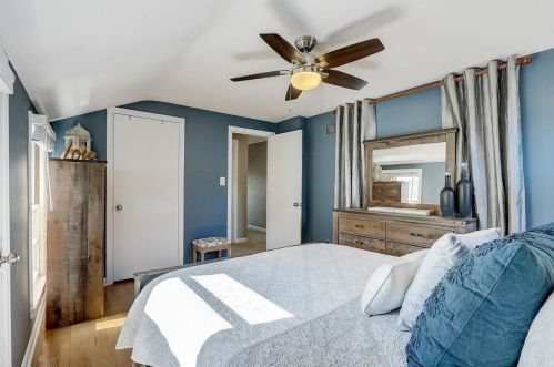 2800 86th St, Milwaukee WI  53222-4724 exterior