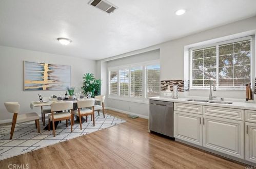 4314 Spencer St, Torrance CA  90503-2452 exterior