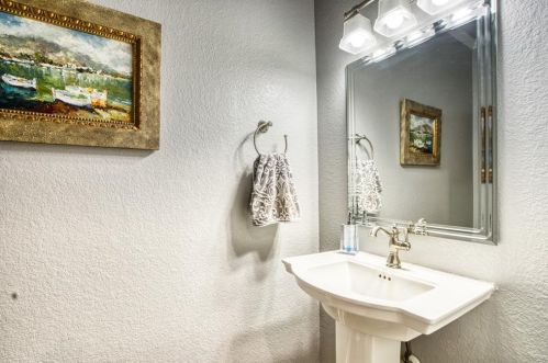 500 Dove Holw Trl, Georgetown TX 78633-5066 exterior