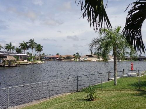 4401 25th Ave, Cape Coral, FL 33914-6133