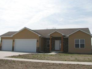 208 Northpark Blvd, Midvale, IA 50124-9340