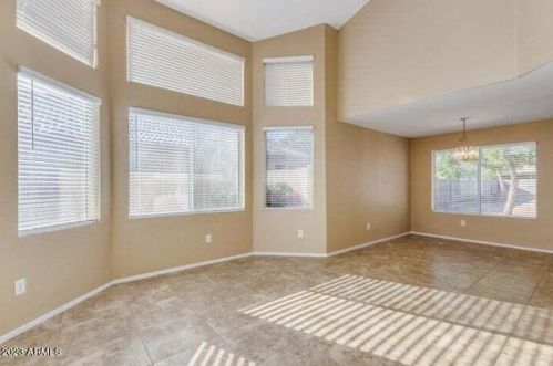 790 Saragosa St, Chandler, AZ 85225-6474
