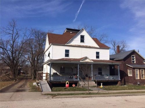 621 Freedom Ave, Alliance, OH 44601-3087