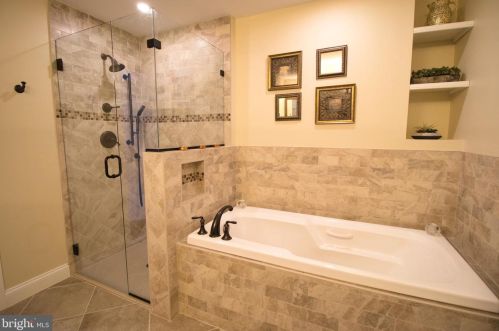 1641 Rockcress Dr, Jamison PA  18929-1646 exterior