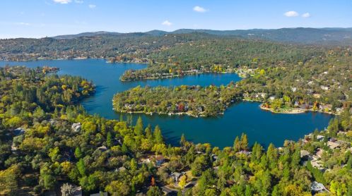 18252 Hummingbird Dr, Lake Wildwood CA  95946-9699 exterior