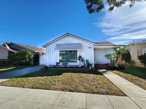 6012 Walnut Ave, Long Beach, CA 90805-3665