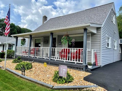 1705 Neshannock Blvd, New Castle PA  16105-2480 exterior