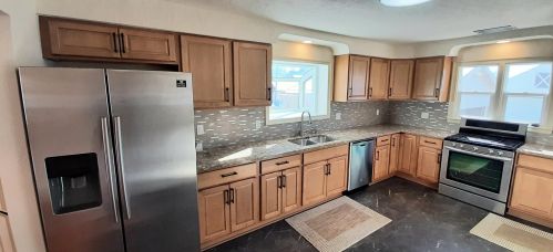 910 Charles St, Watertown, WI 53094-5002