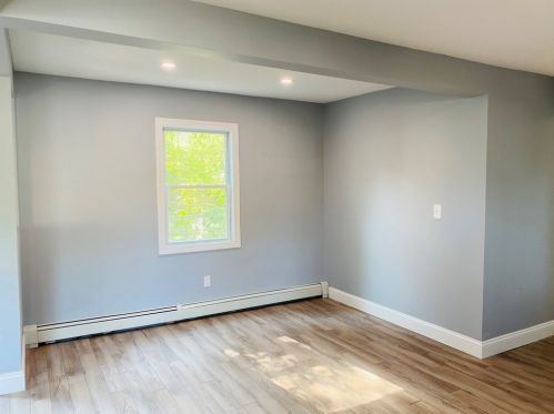93 Hazard Ave, Warwick RI  02889-9403 exterior
