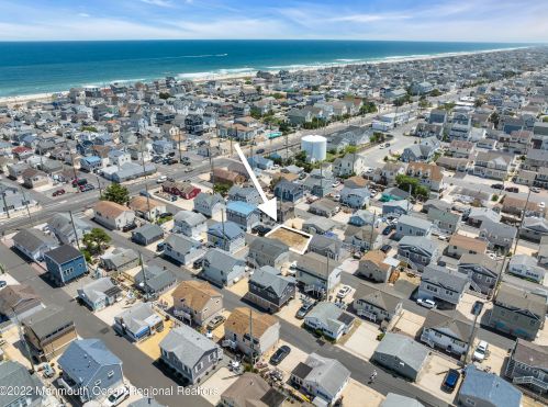 109 Bayberry Way, Lavallette, NJ 08735-1702