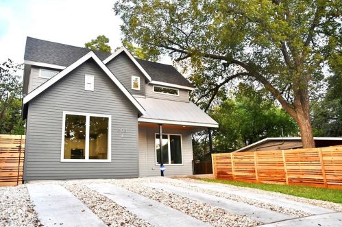 803 32nd St, Austin, TX 78705-2115