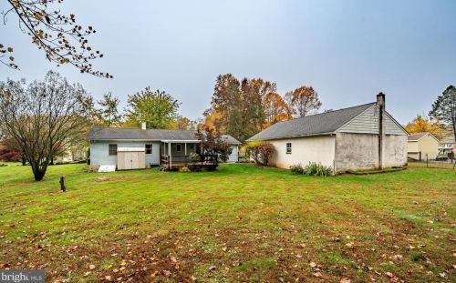 428 Neiffer Rd, Collegeville PA  19473-1415 exterior