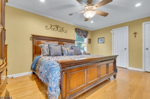 121 Southern Blvd, Chatham Township NJ 07928-1323 exterior