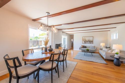 2020 Helena Way, Redwood City CA  94061-3311 exterior