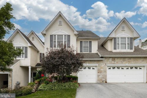 52 Lincoln Dr, Downingtown, PA 19335-5333