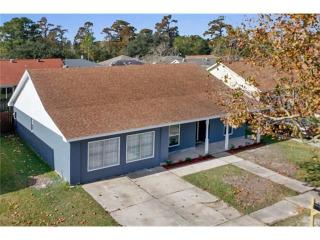 2416 Pointmere Dr, Harvey, LA 70058-2153
