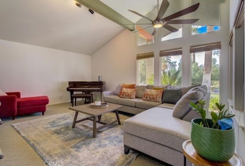 1672 Smiley Heights Dr, Redlands CA  92373-6533 exterior