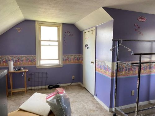 365 Washington St, Bristol CT  06010-6727 exterior