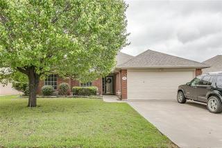 335 Meador Ln, Burleson TX  76028-6477 exterior