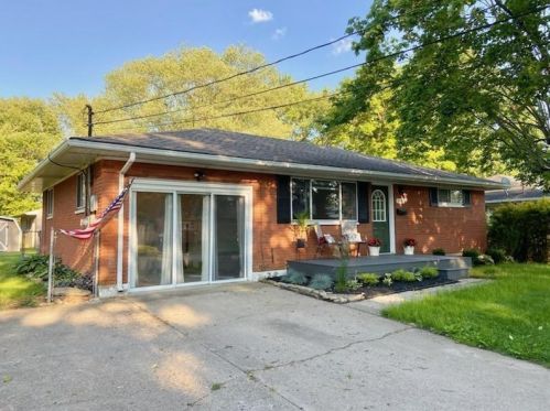 360 Mary Lane Cir, South Lebanon, OH 45065-1104