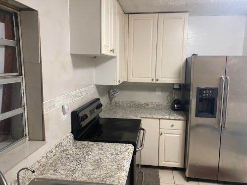 168 28th Ct, Boynton Beach, FL 33435-7613