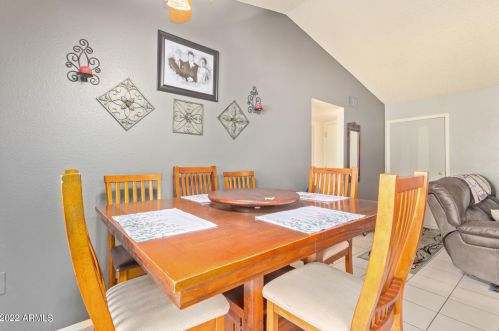 12832 Meeker Blvd, Sun City AZ 85375-3725 exterior