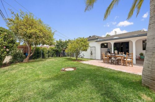 3927 170 St, Torrance CA  90504-1104 exterior