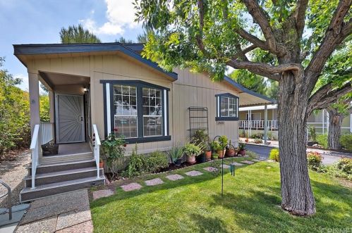 26610 Cattail Way, Santa Clarita, CA 91351-2305