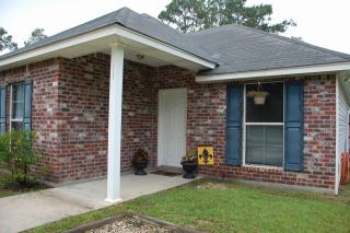31201 Lydia St, Lacombe, LA 70445-4116