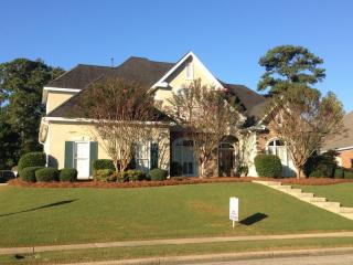 633 Towne Lake Dr, Montgomery, AL 36117-6059