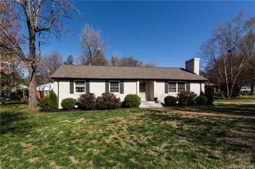 4556 Bradbury Dr, Charlotte, NC 28209-3015