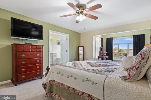 14238 Hunters Run Way, Gainesville VA  20155-4408 exterior