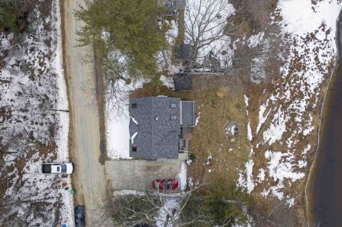 54 Tibbetts Rd, Fremont NH  03044-3573 exterior