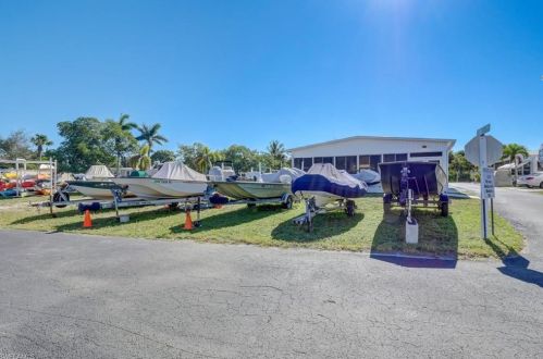 183 Jasmine Ln, Naples FL  34114-8111 exterior