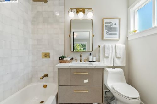 3305 Guido St, Oakland CA 94602-3507 exterior