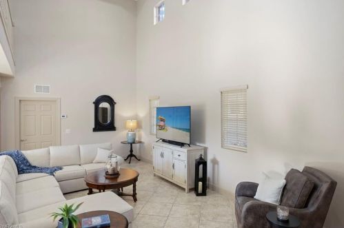 10310 Terry St, Bonita Springs FL  34135-5001 exterior