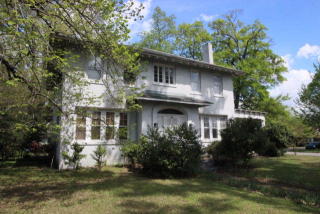 1103 Saint Andrew St, Tarboro, NC 27886-3027