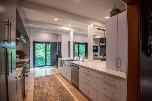 308 Mercer Rd, Greenville PA  16125-7802 exterior