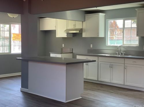 119 11th St, Perris CA  92570-2313 exterior