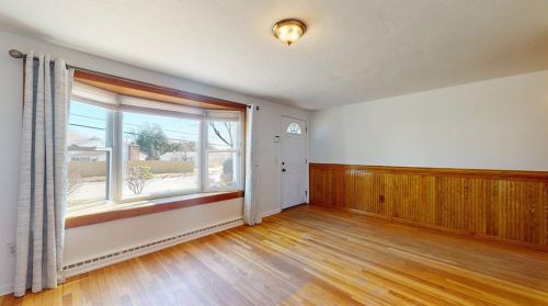 70 Pat Cir, North Kingstown RI  02852-2041 exterior